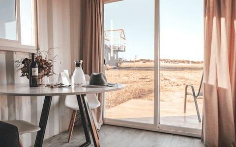 The Pros and Cons of Hybrid Vehicles